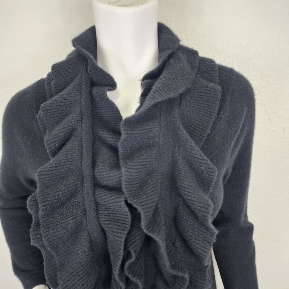 Neiman Marcus Cashmere Black Cardigan Size M - Picture 10 of 16